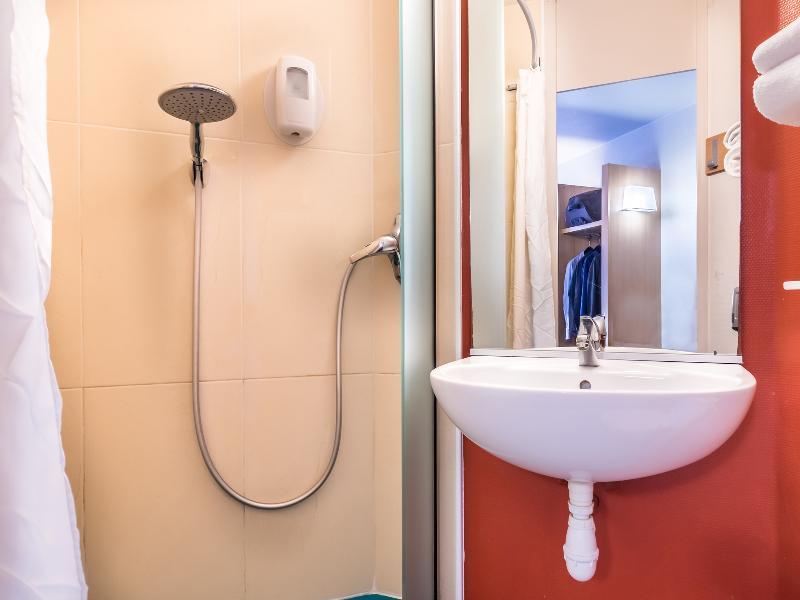 B&B Hotel Frejus Roquebrune-Sur-Argens Eksteriør bilde