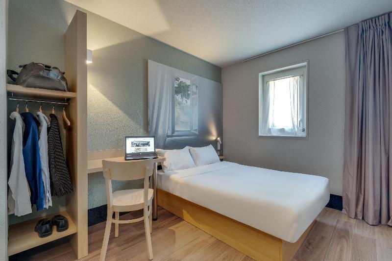 B&B Hotel Frejus Roquebrune-Sur-Argens Eksteriør bilde
